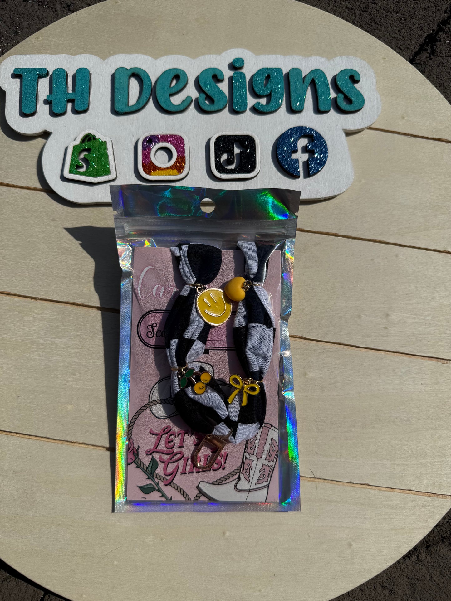Bandana Freshie Hanger - B & W Checkered with yellow charms