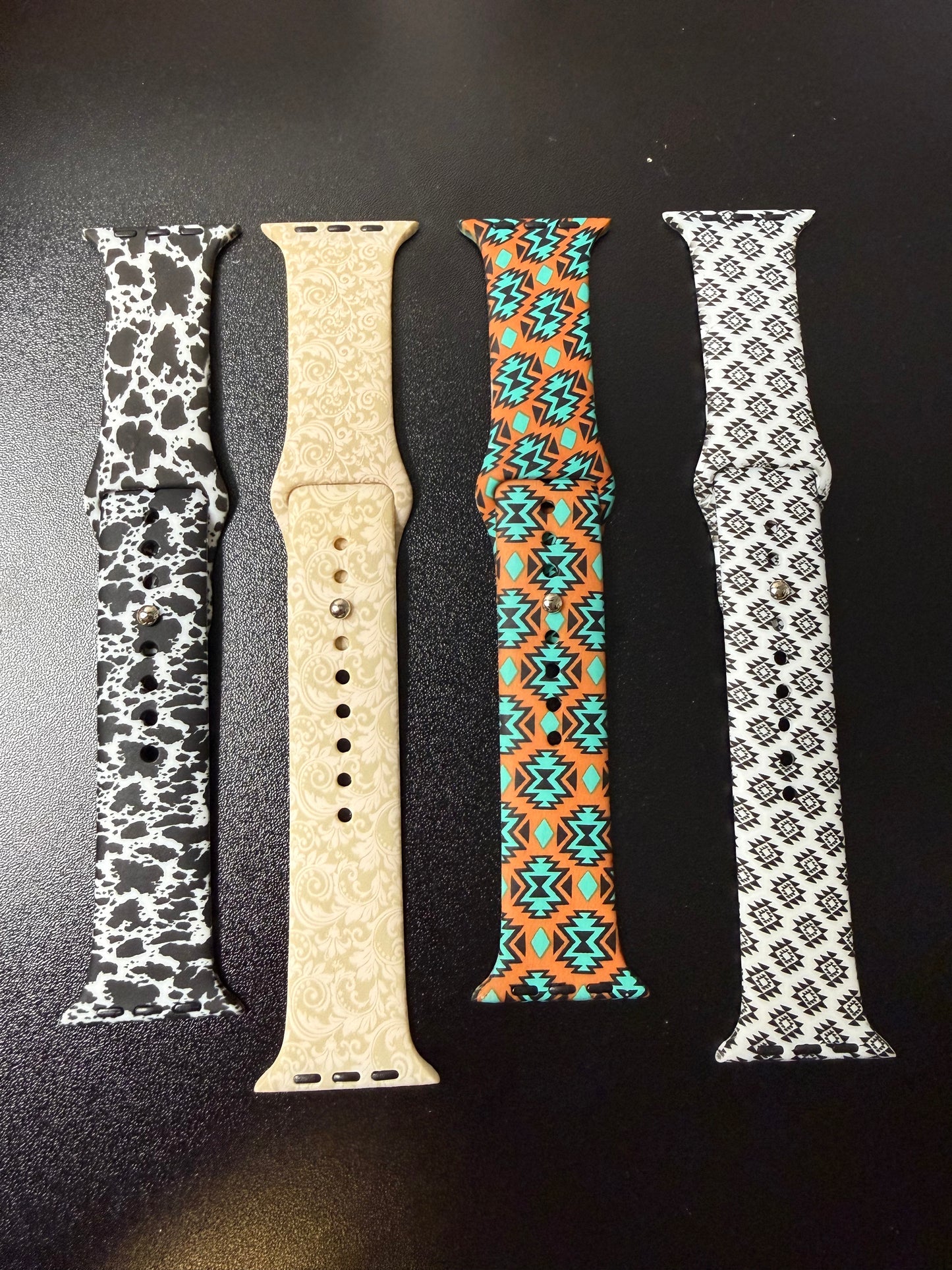 Silicone Apple Watch Band - 42-44mm