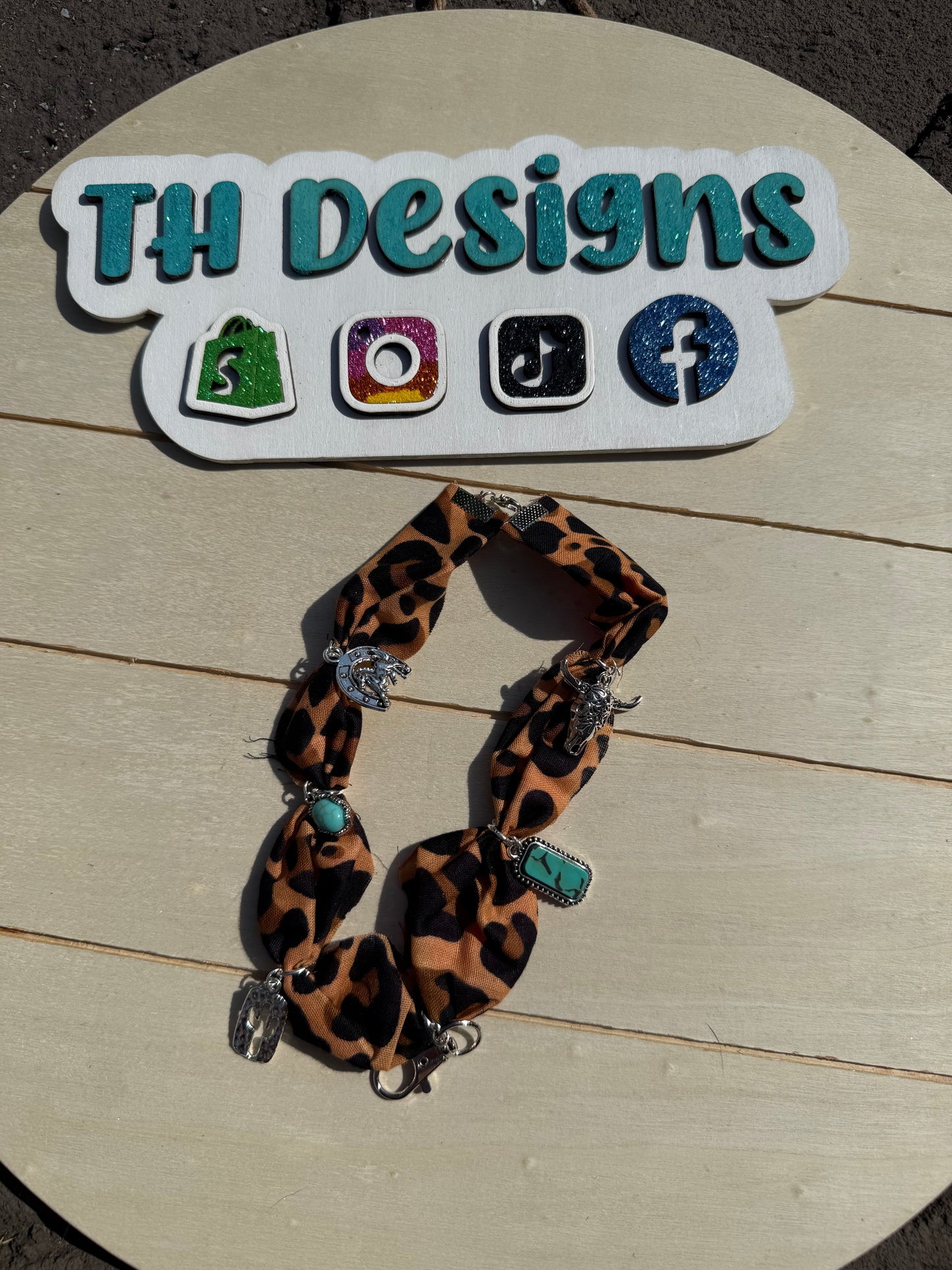Bandana Freshie Hanger - Cheetah print with Longhorn Charm